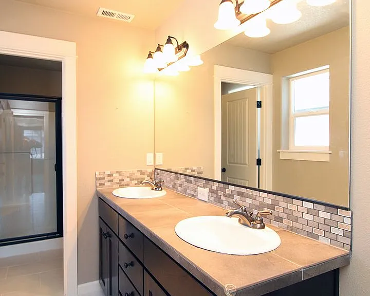 12654 Pavilion Pl — Photo 16