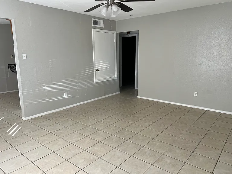 917 Quetzal St #1 — Photo 2