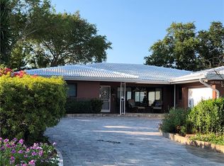 2730 E Bay Isle Dr SE, Saint Petersburg, FL 33705