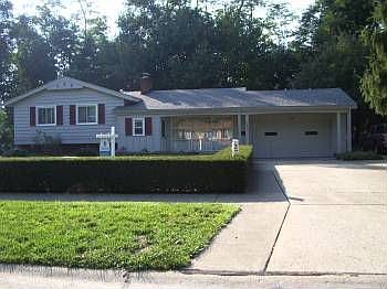 1st image of 6220 Chase Dr