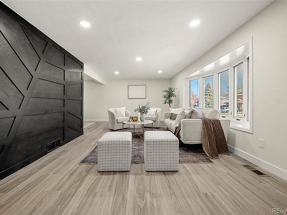5th image of 10641 King Court