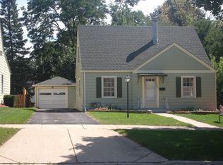 1151 South St, Elgin, IL 60123