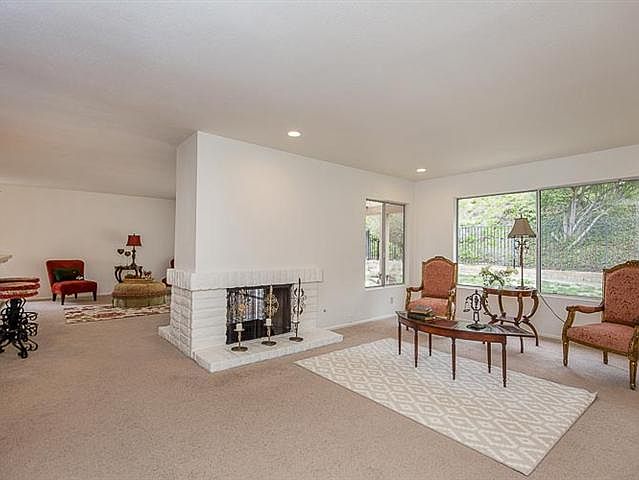 1st image of 1671 Eveningside Dr