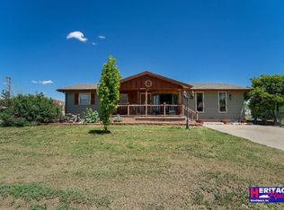 306 2nd St, Lakin, KS 67860