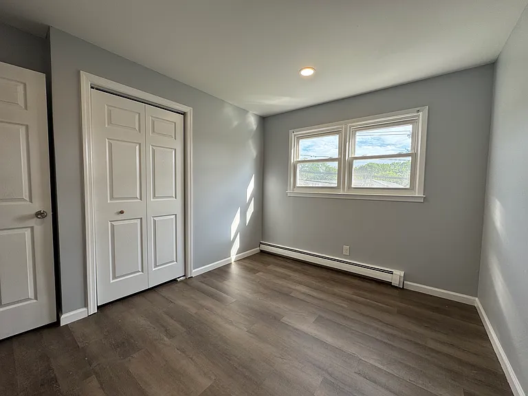 85 Rock Rd #1 — Photo 16