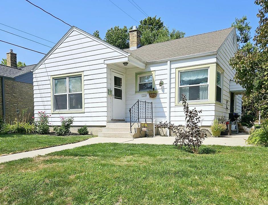 1st image of 1220 East Roadsmeet STREET