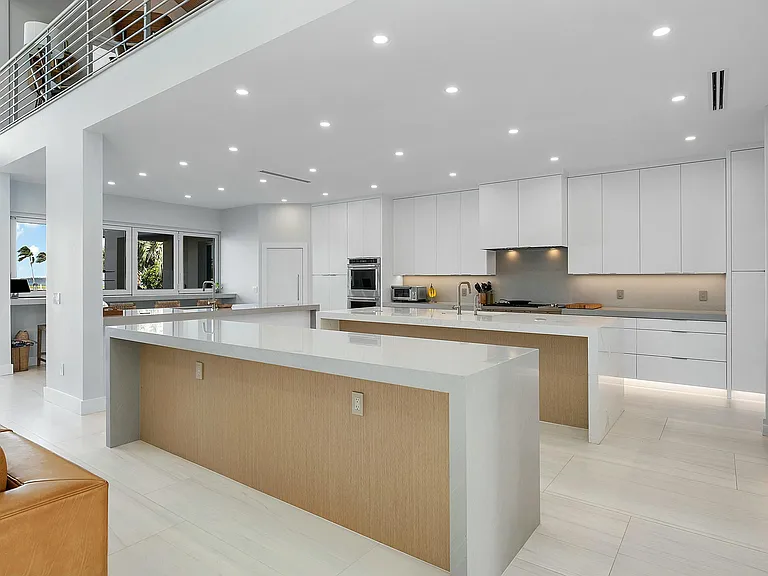 6879 SE South Marina Way — Photo 9