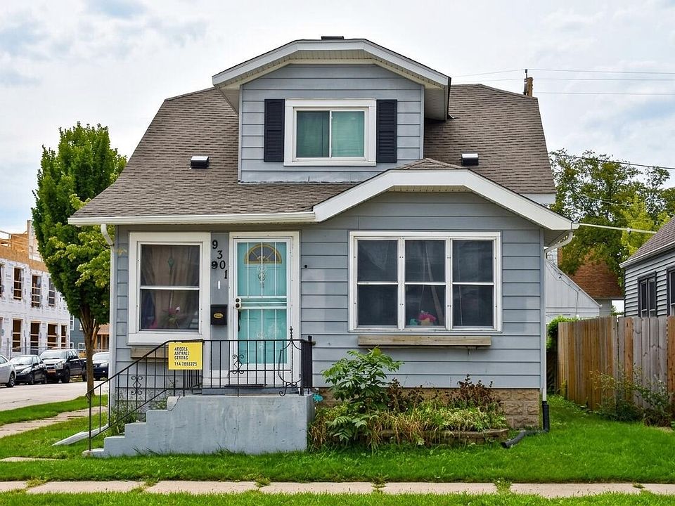 1st image of 9301 W Greenfield AVENUE