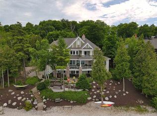 5692 Pines Ridge Ct, Bay Harbor, MI 49770