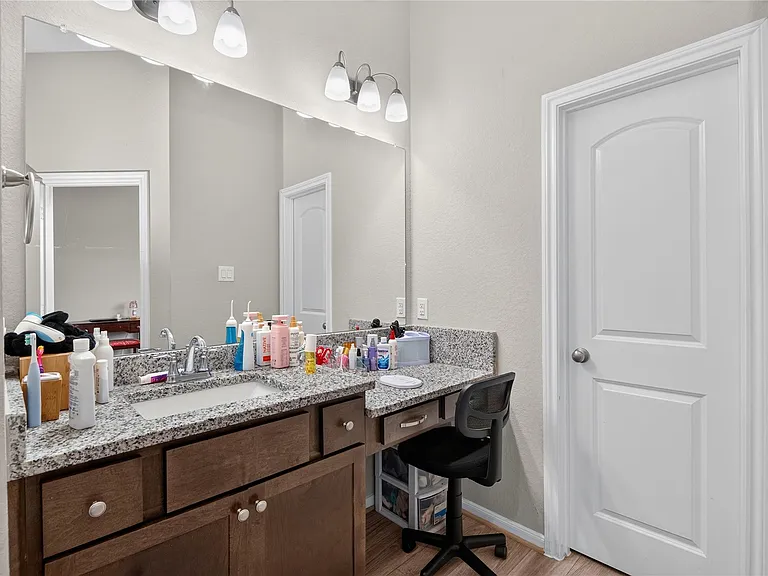 16207 Northern Cardinal Ln — Photo 32