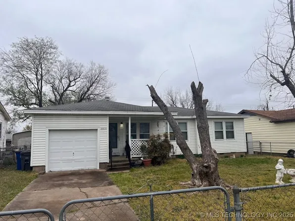 8919 E Newton St, Tulsa, OK 74115