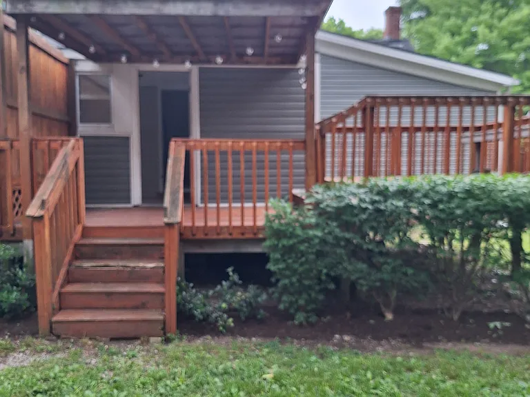 189 N Hanover Ave — Photo 3