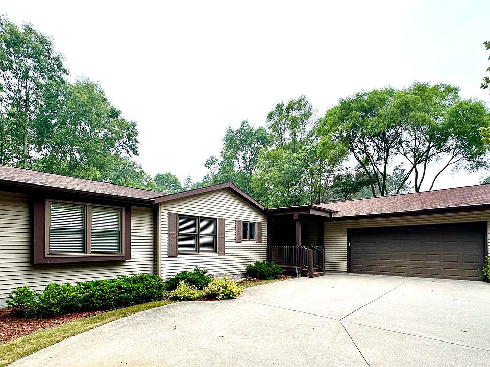 7879 Whitehall Rd, Whitehall, MI 49461 Zillow