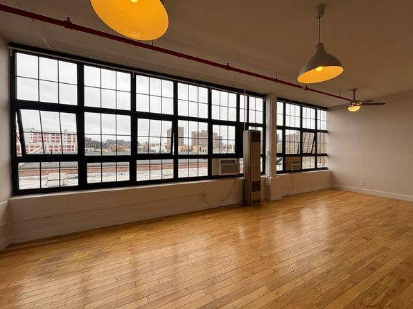 248 McKibben St APT 2T