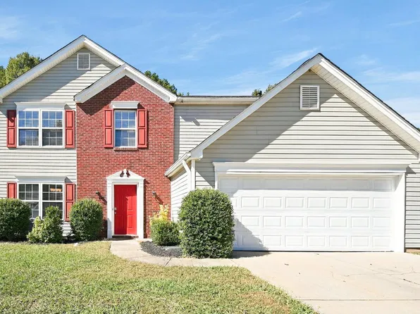 2417 Liberton Ct, Charlotte, NC 28216