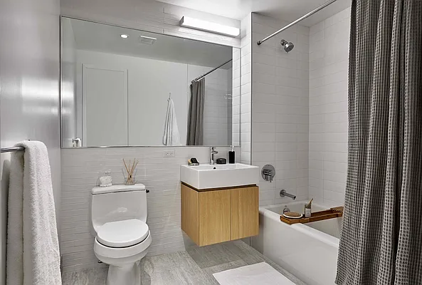 Rented by The Durst Organization | media 19