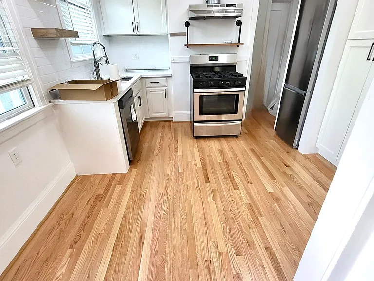 816 York St #816 — Photo 15