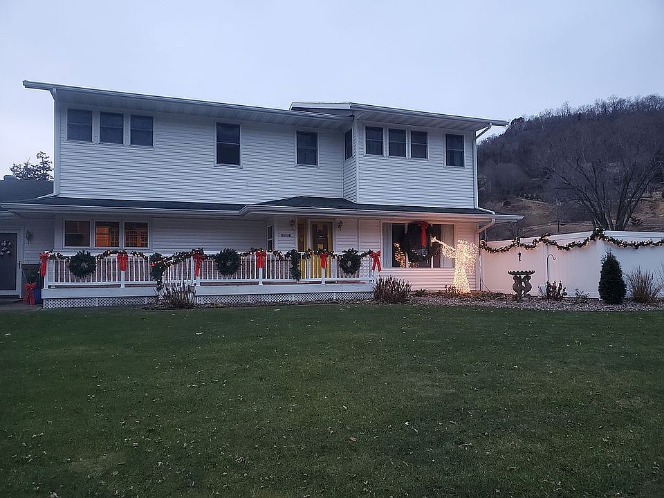 1st image of N1919 Wedgewood Dr