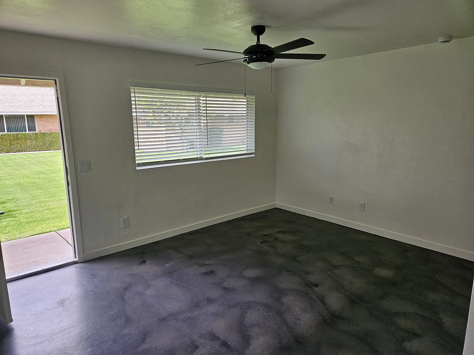 2 bed, 875 sqft, $1,625 — Photo 2