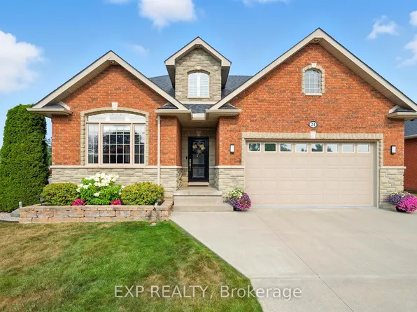 24 Nautical Ln, Brighton, ON K0K 1H0