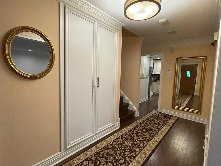 354 Andrew Rd — Photo 2