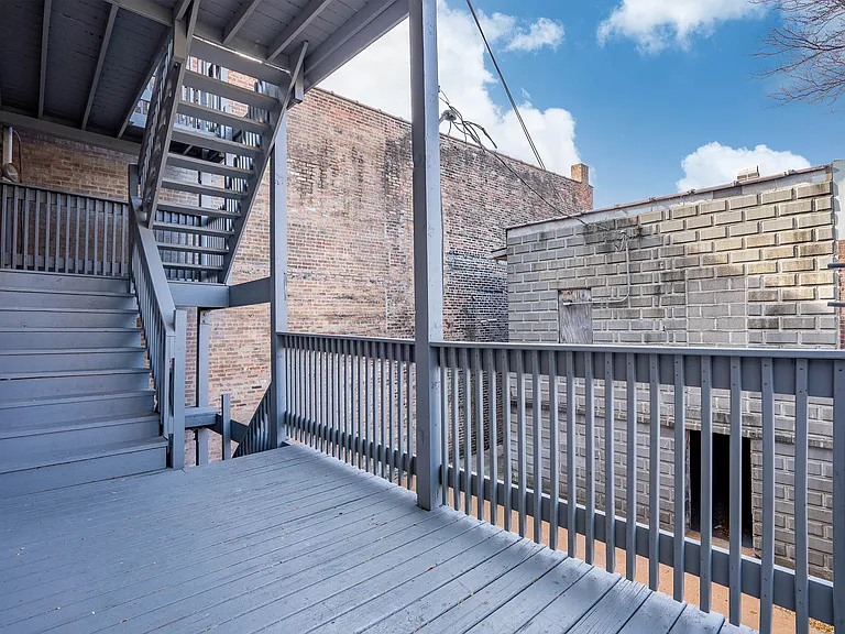 2228 S Wood St #1 — Photo 16