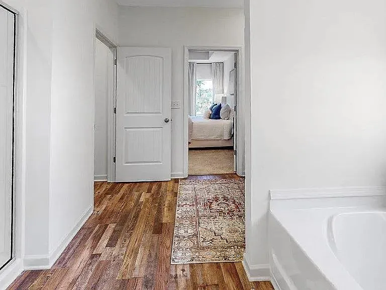 732 Empire Ave — Photo 24