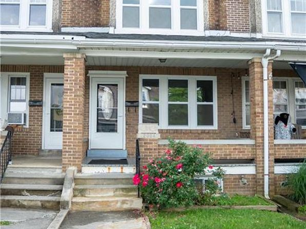 2004 W Green St