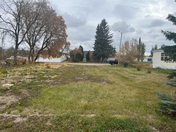 5036 47th St, Hardisty, AB T0B 1V0