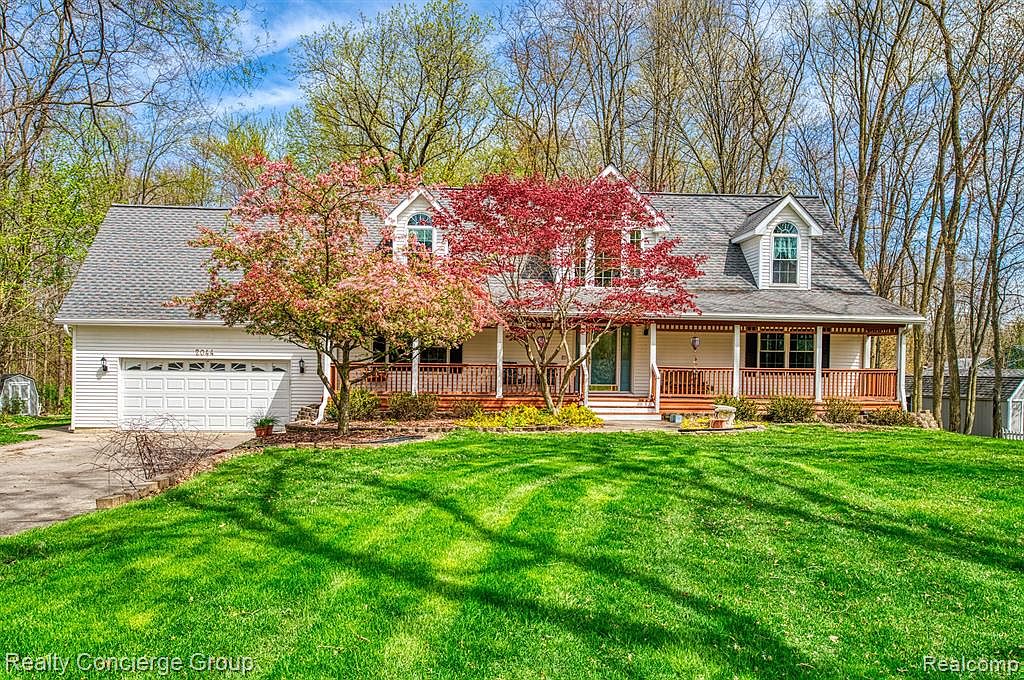 2044 Byron Rd, Howell, MI 48855 Zillow