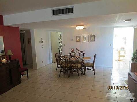 3rd image of 18632 Bobolink Dr #18632