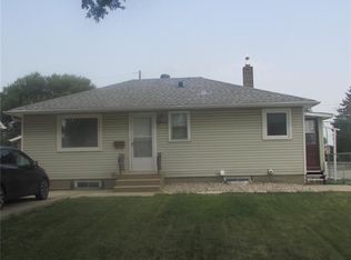 1240 10th AVENUE E, Regina, SK S4T 4P9