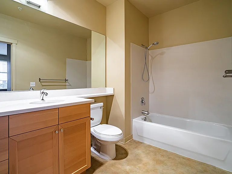 Saxe Apartments — Photo 75