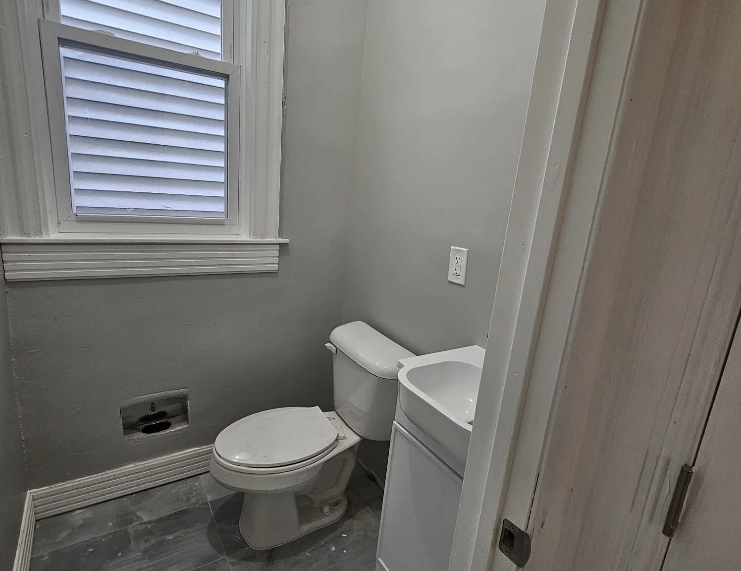 3 bed, 1000 sqft, $2,249 — Photo 4