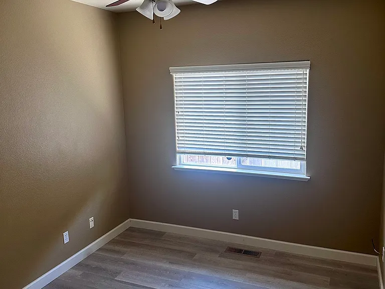 1851 Calistoga Dr — Photo 4