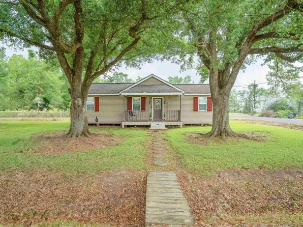 225 Darolina St, Thibodaux, LA 70301