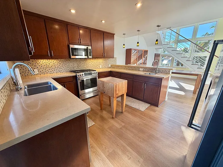 2832 Ingleside Dr — Photo 8