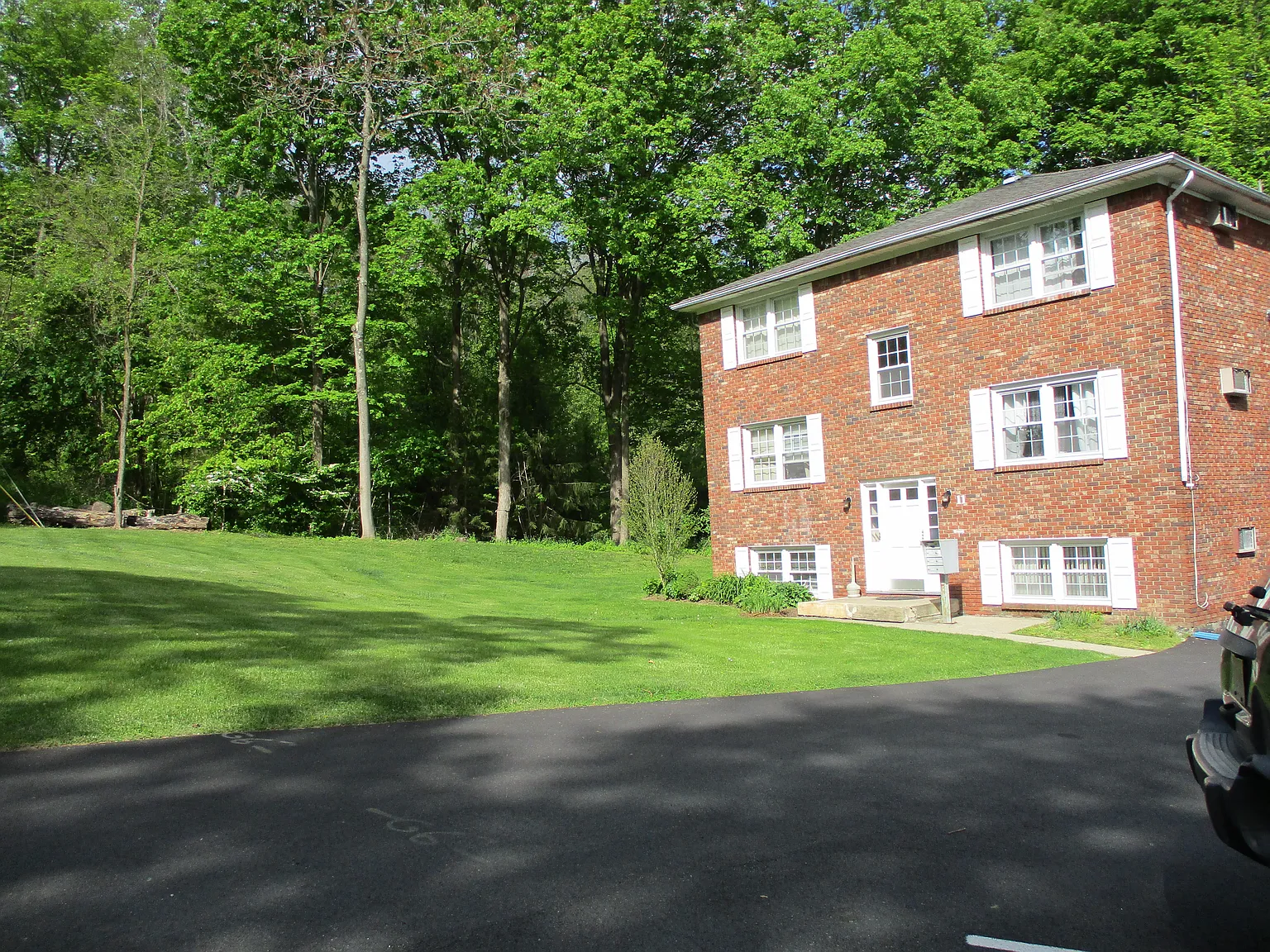 1 bed, 760 sqft, $1,995 — Photo 3
