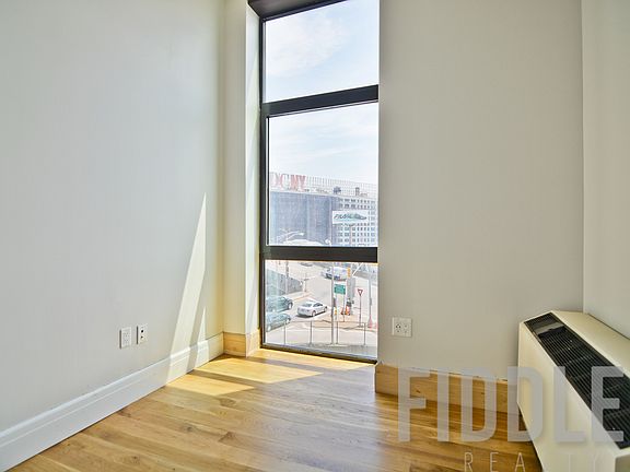 4th image of 44-41 Purves St #1215A