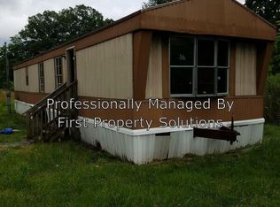 837 Glenview Rd, Crab Orchard, WV 25827