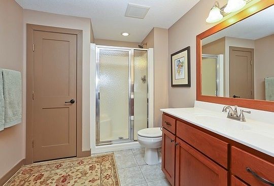 4th image of 838 Fairchild Dr