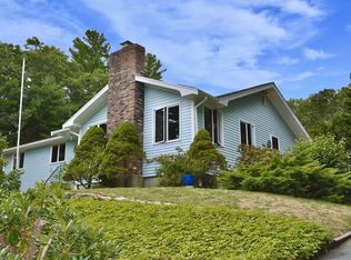 34 Edgewater Ln, Marion, MA 02738