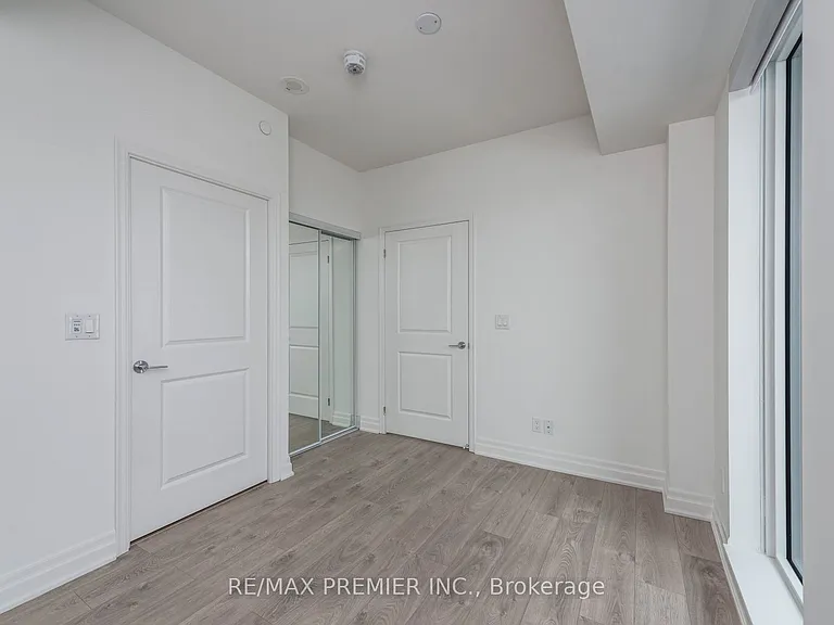 10 Rouge Valley Dr W #808 — Photo 22