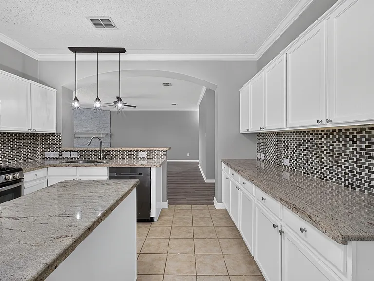1531 Timber Ridge Dr — Photo 10