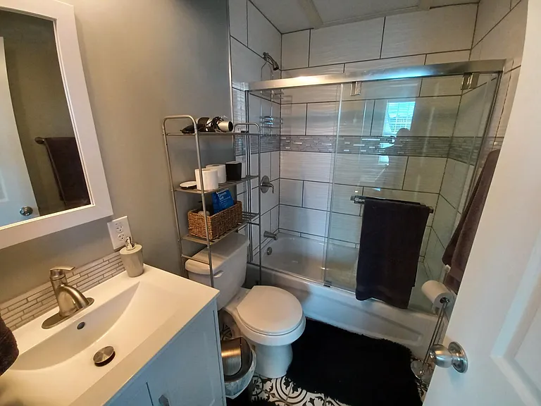 1786 W Willis St #6 — Photo 10