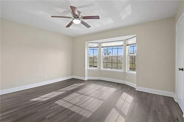 4800 Pontchartrain Dr #13 — Photo 6