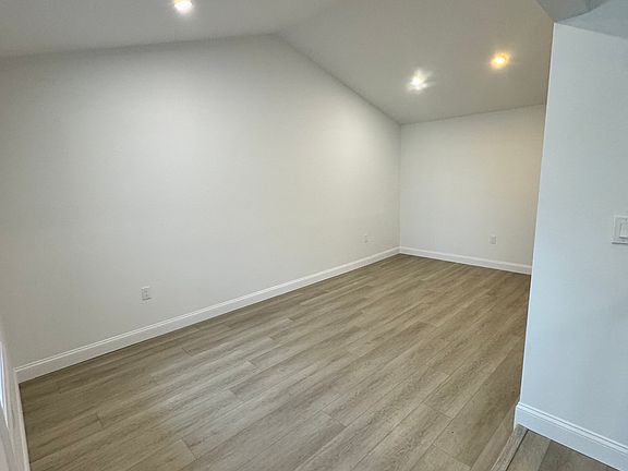 2nd image of 215 W Marie St #215