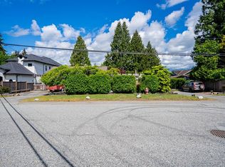 20571 46a Ave, Langley, BC V3A 3J7