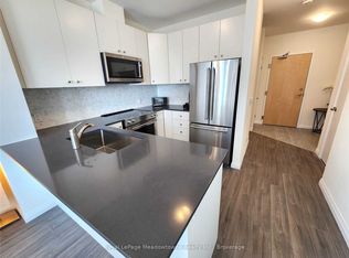 104 Garment St #1605, Kitchener, ON N2G 0C8