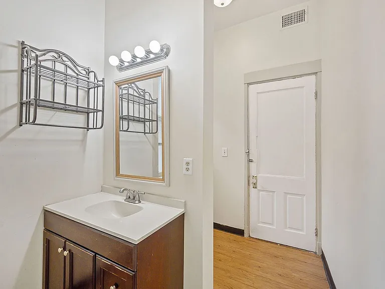 30 E Hollister St #2 — Photo 13